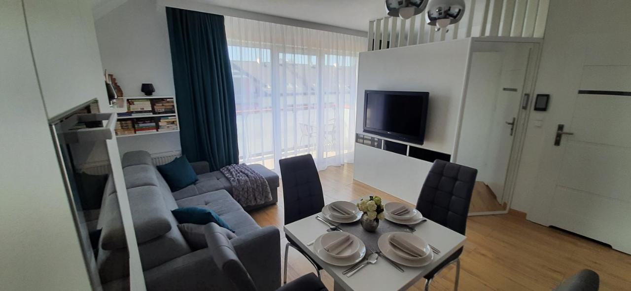 Nowy Apartament K&K Darlowko Exterior photo